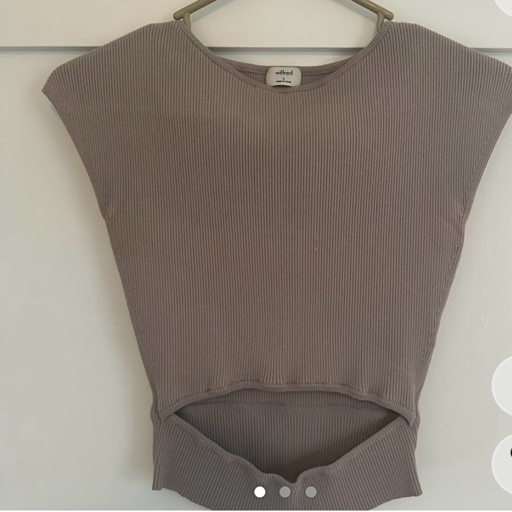aritzia wilfred cut out knit ribbed top